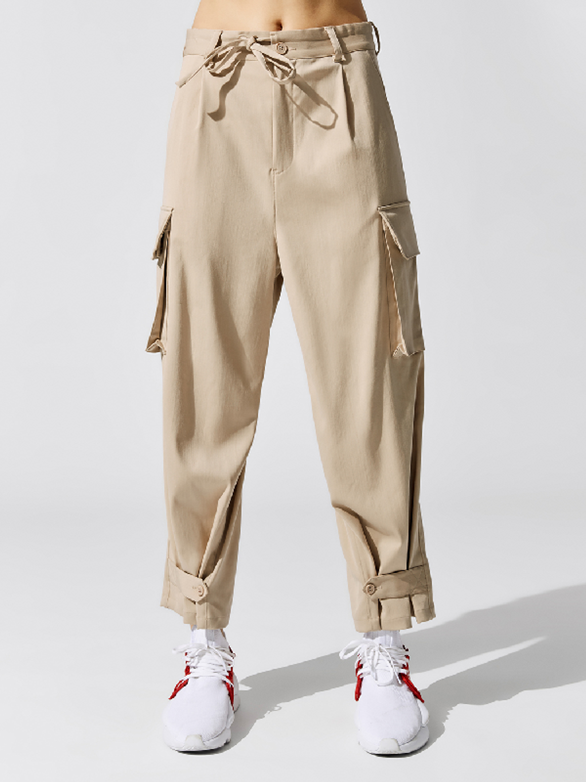 Y-3 Womens Refined Wool Stretch Cargo Pants In Stone Khaki