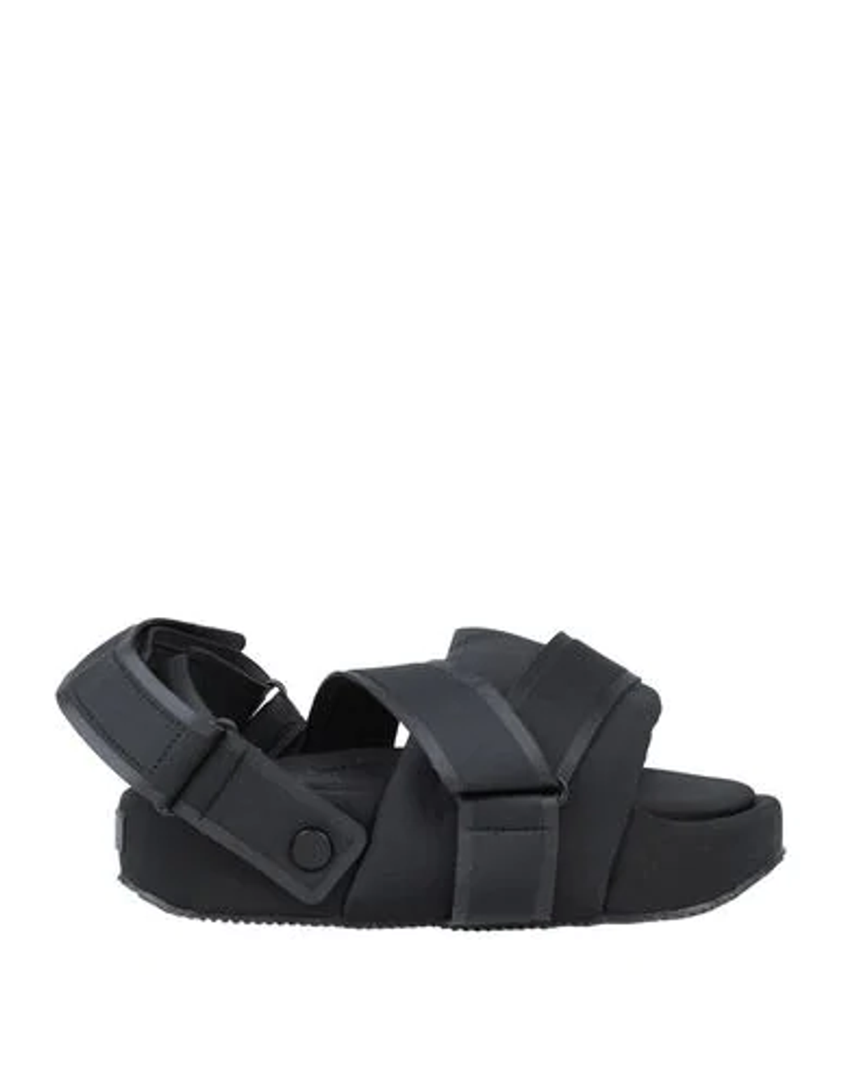 Y-3 Sandals In Black | WHAT’S ON THE STAR?