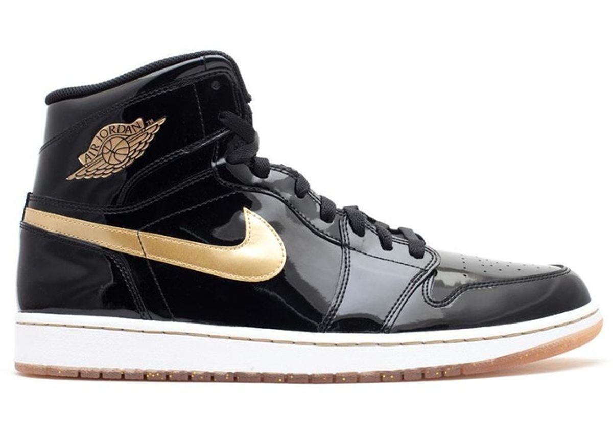 Nike Air Jordan 1 Retro Black Metallic Gold