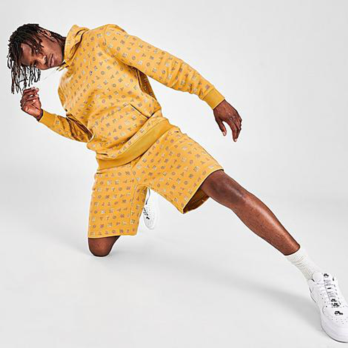 Tommy Hilfiger Tommy Hilfiger Mens Jonathon Printed Shorts In Yellow