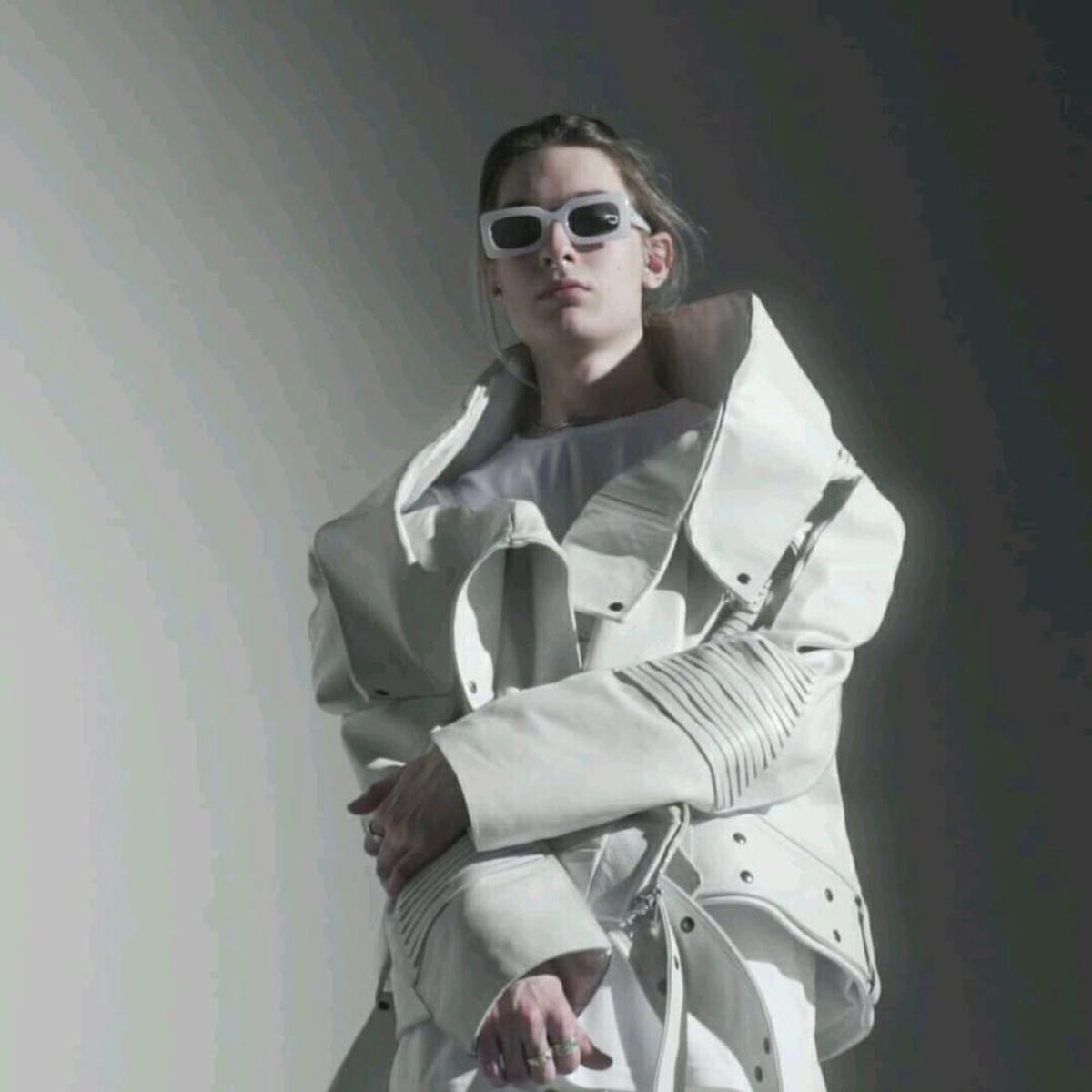 LIldrughill: Outfits, Clothes, Style and Fashion | WHAT’S ON THE STAR?