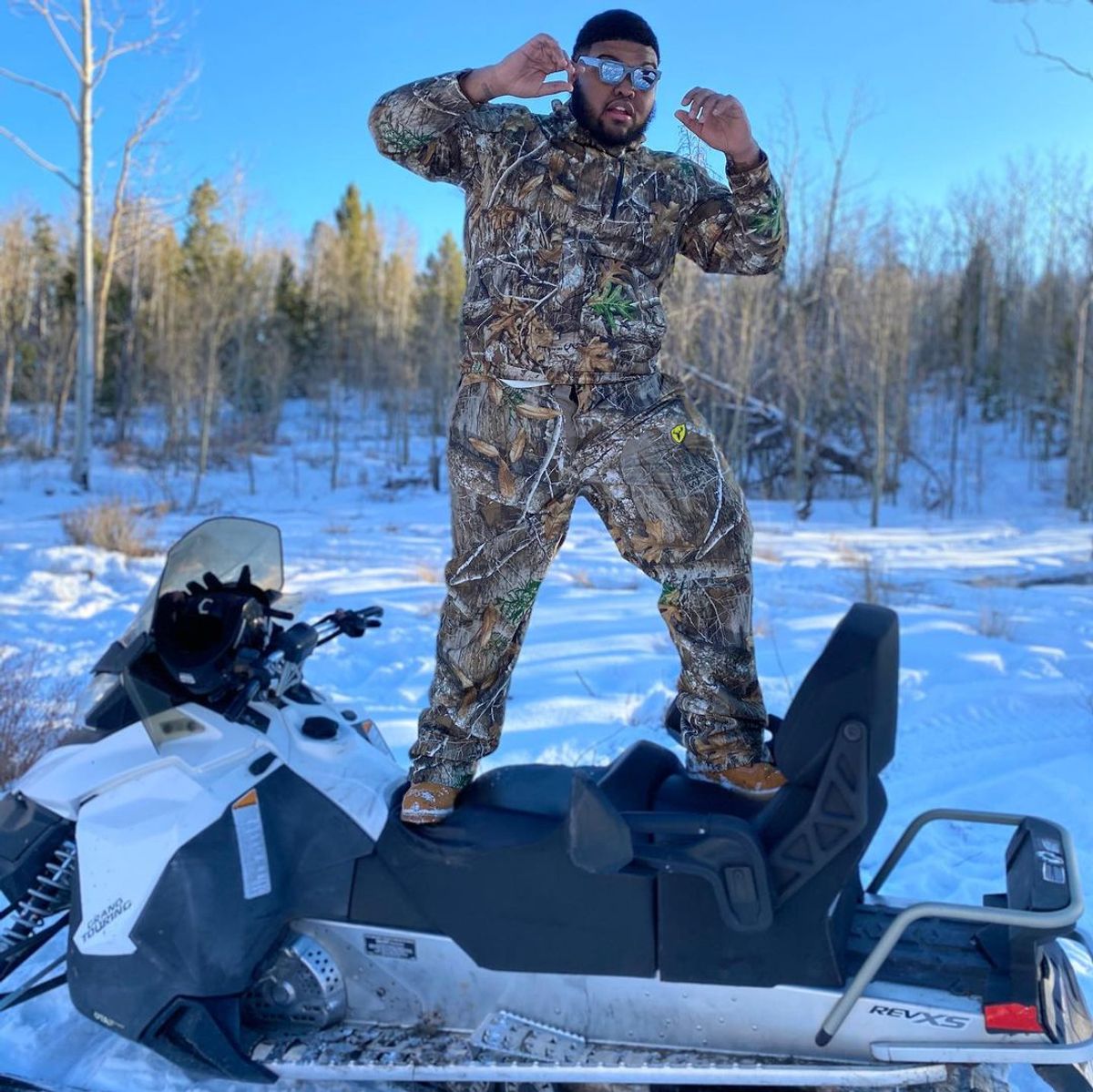 Druski Outfit from November 29, 2020 WHAT’S ON THE STAR?
