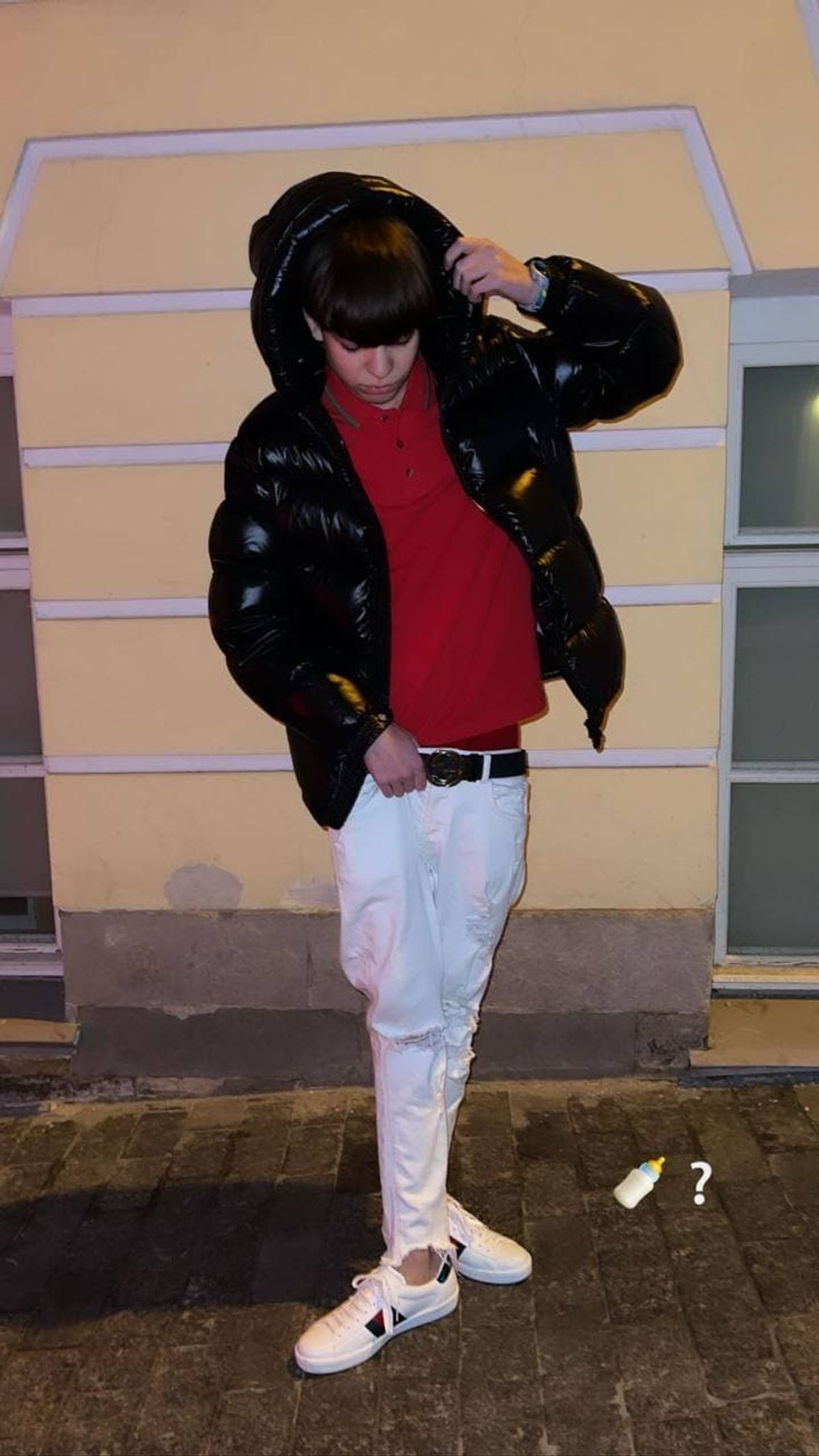 Молодой Платон Outfit from April 6, 2021 | WHAT’S ON THE STAR?