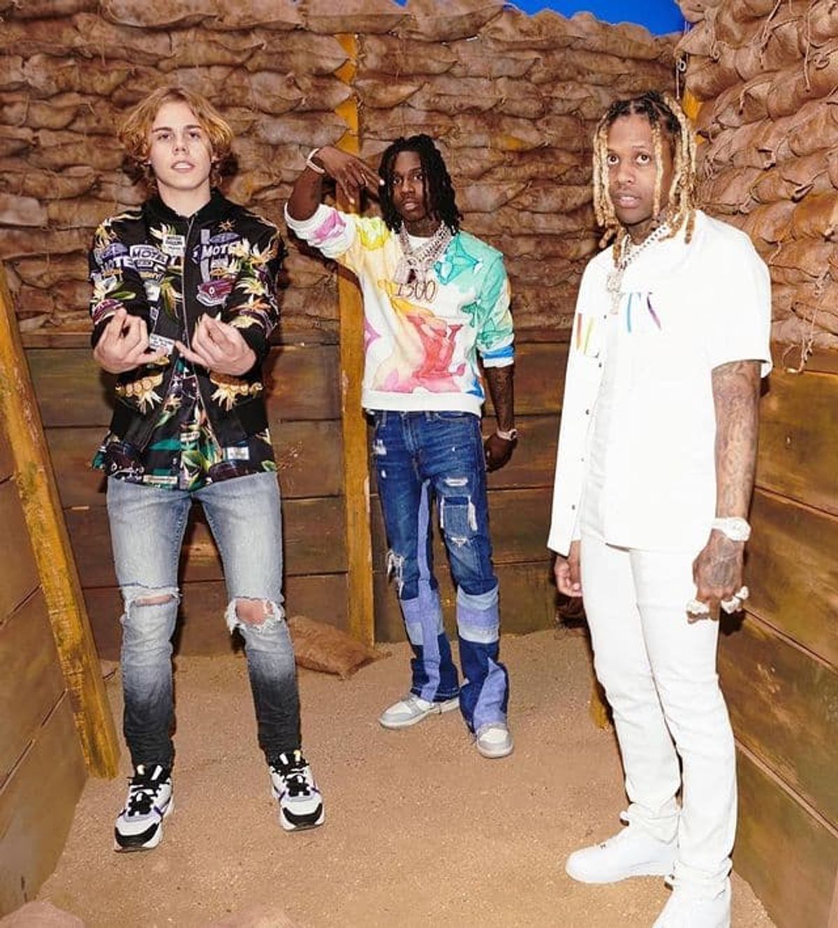 The Kid Laroi Outfit from April 8, 2021 WHAT’S ON THE STAR?