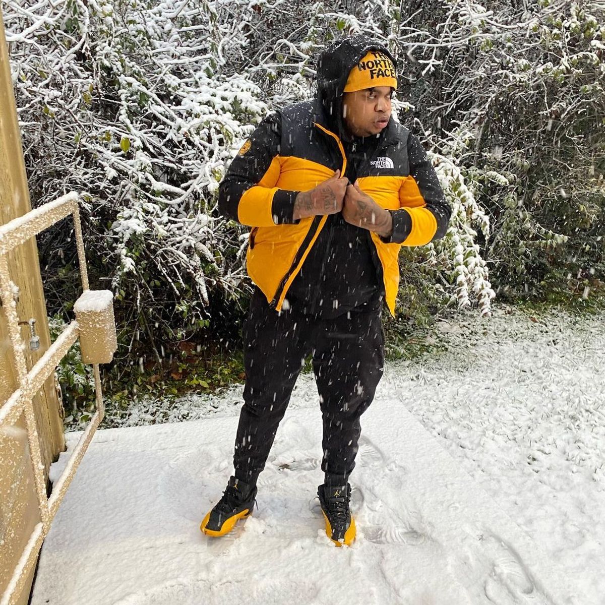 Big Yavo Outfit from December 25, 2020 WHAT’S ON THE STAR?