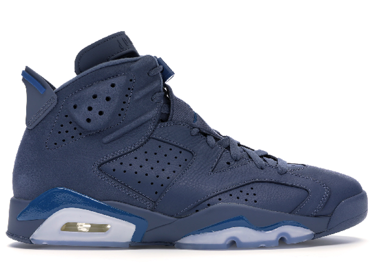 Jordan Air Jordan 6 Retro Diffused Blue Sneakers