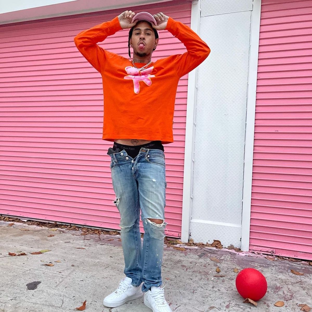 Robb Banks: Outfits, Clothes, Style and Fashion | WHAT’S ON THE STAR?