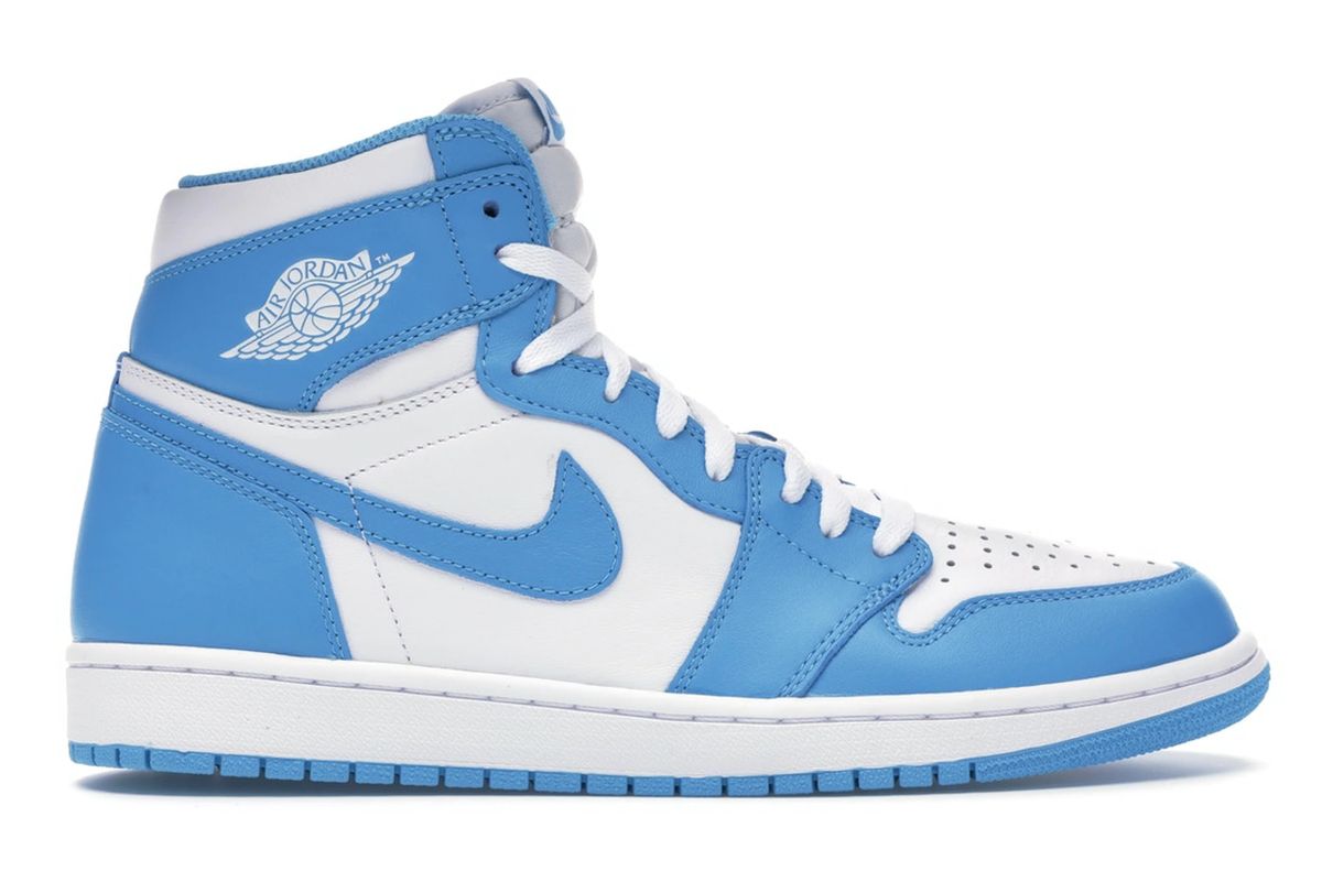 Nike Air Jordan 1 Retro Unc Sneakers