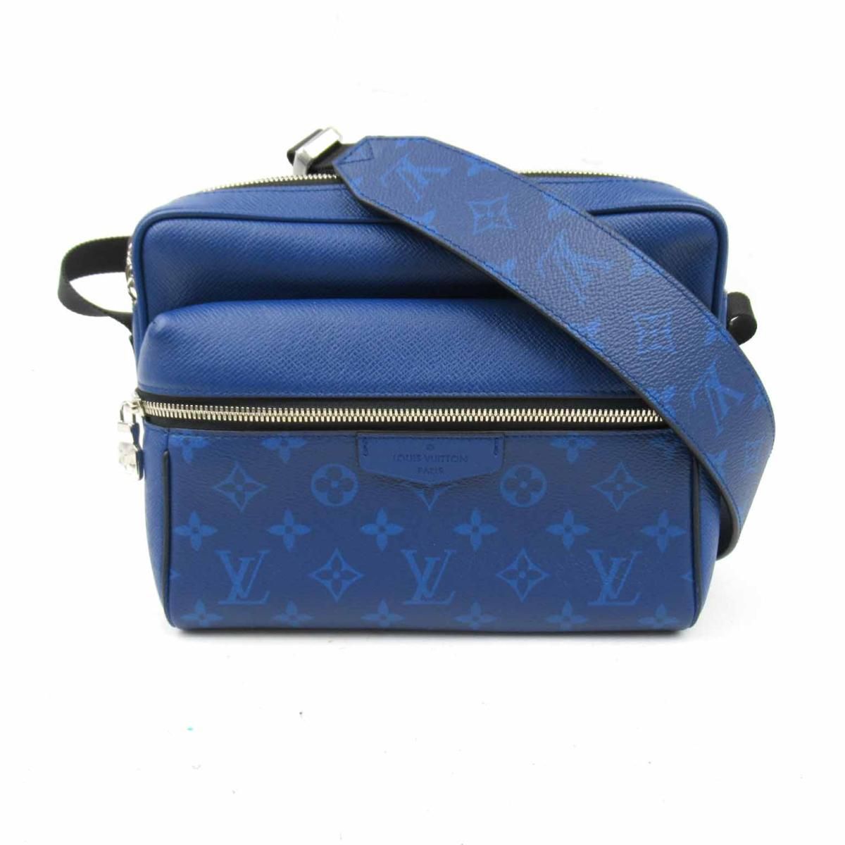 Louis Vuitton Outdoor Messenger Taigarama