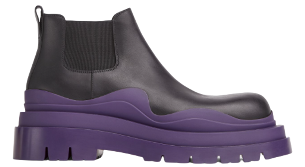 Bottega Veneta Vegetally Tanned Leather Cropped Chelsea Boots