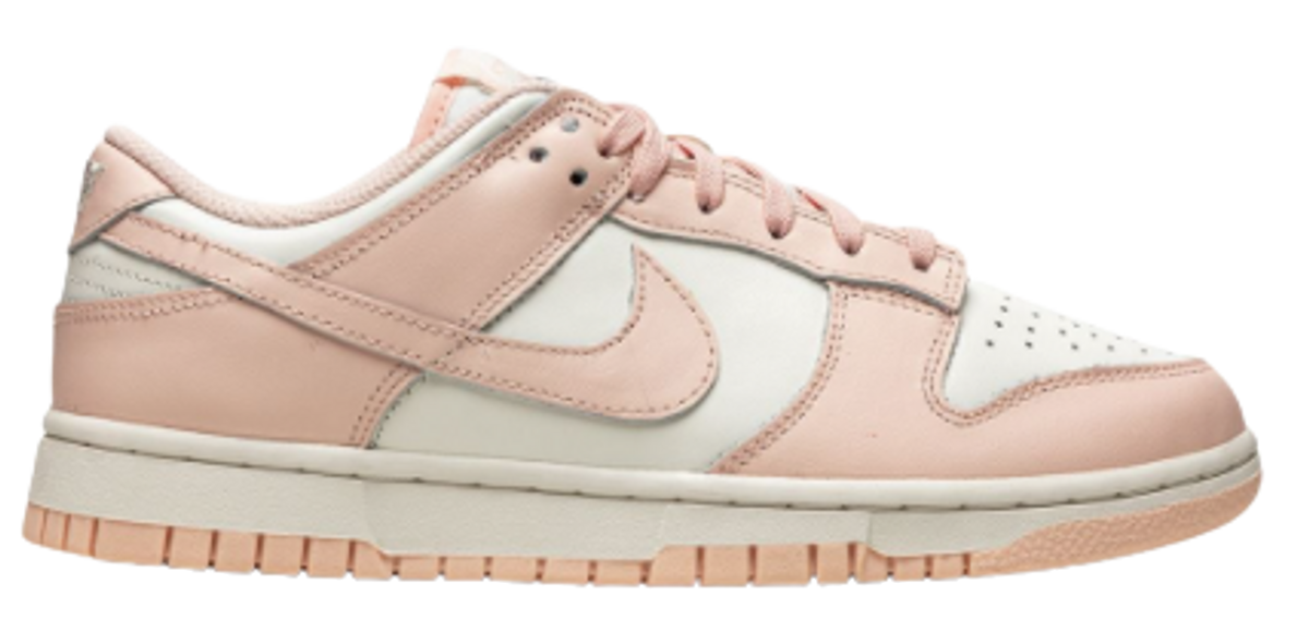 Nike Dunk Low Sneakers