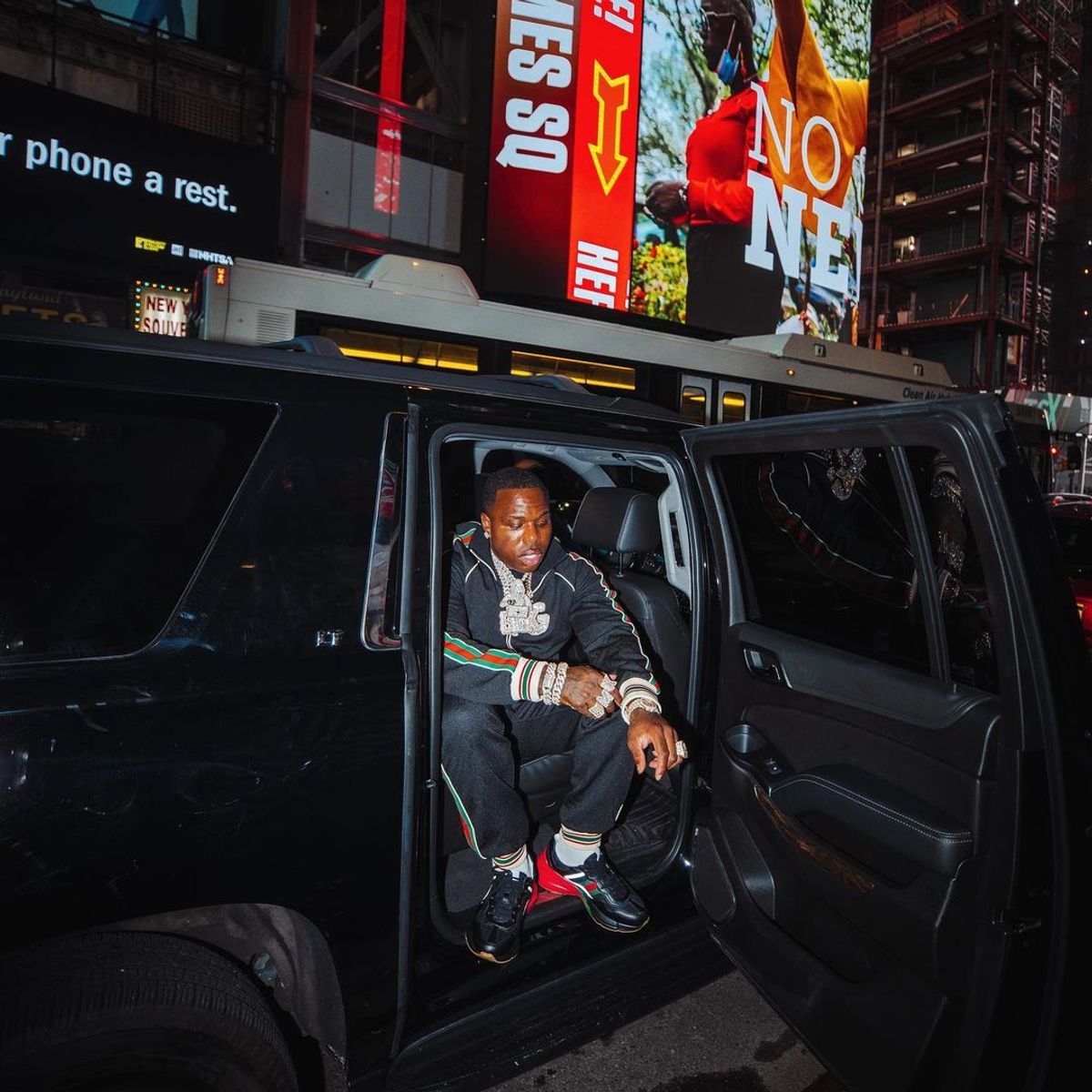 BandMan Kevo Outfit from August 26, 2021 | WHAT’S ON THE STAR?