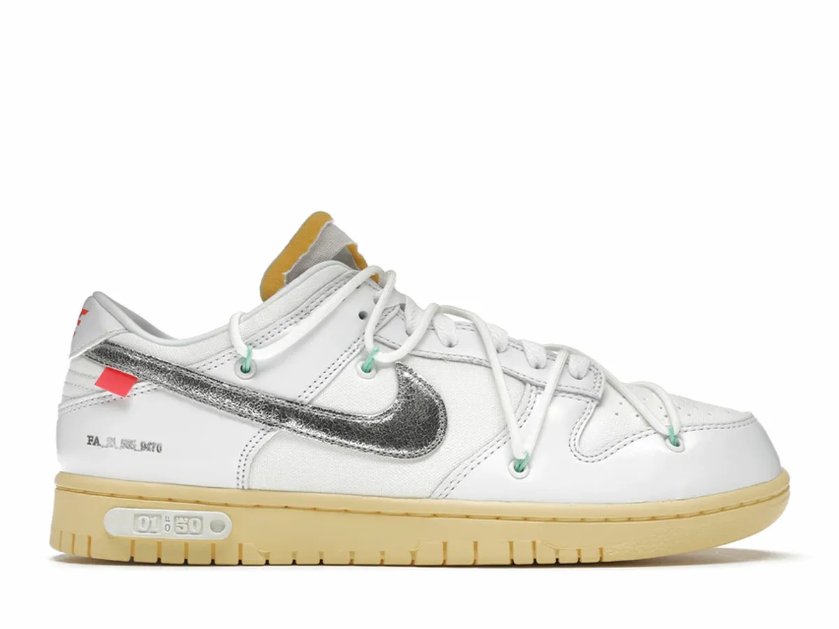 Nike × Off-White Dunk Low Lot 1 Sneakers