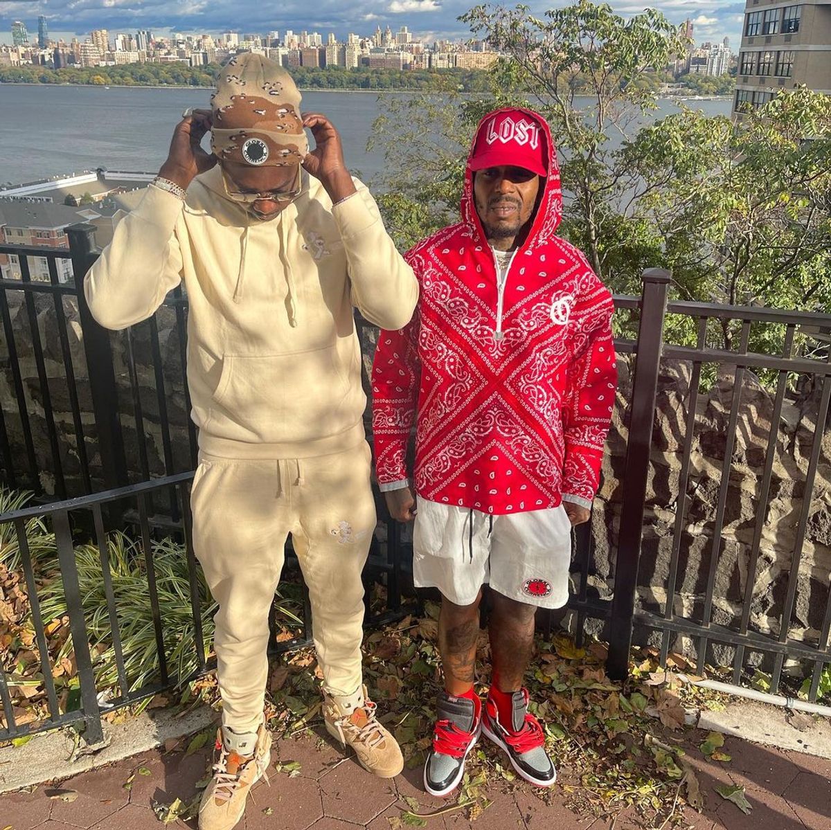 Sauce Walka Outfit from November 1, 2021 WHAT’S ON THE STAR?