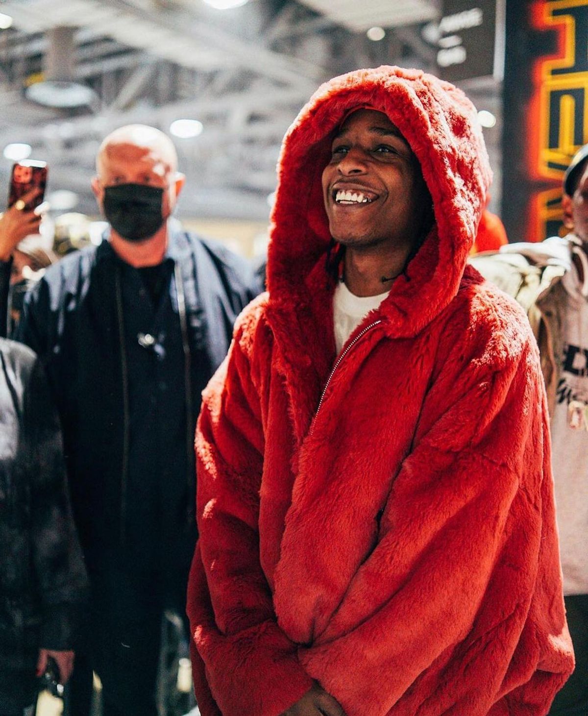 ASAP Rocky Outfit from November 8, 2021 | WHAT’S ON THE STAR?