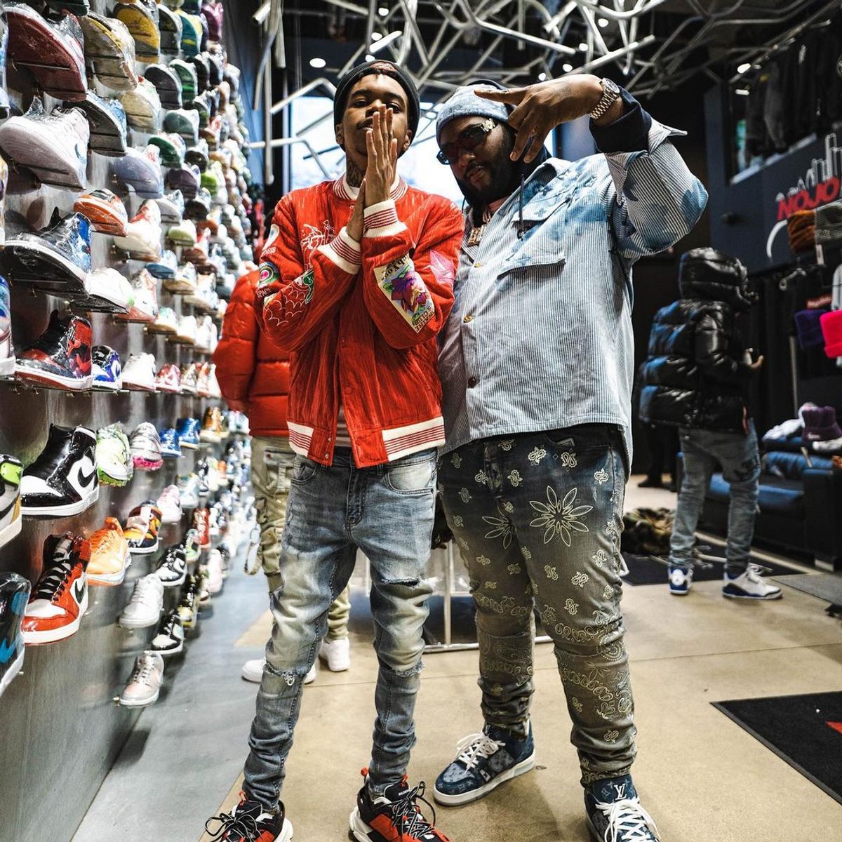 Lil Poppa Outfit from December 7, 2021 | WHAT’S ON THE STAR?