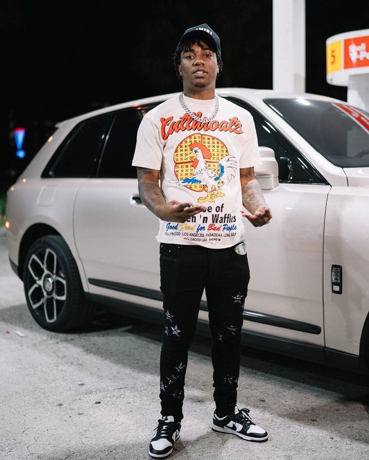 Fredo Bang Outfit from January 15, 2022 | WHAT’S ON THE STAR?