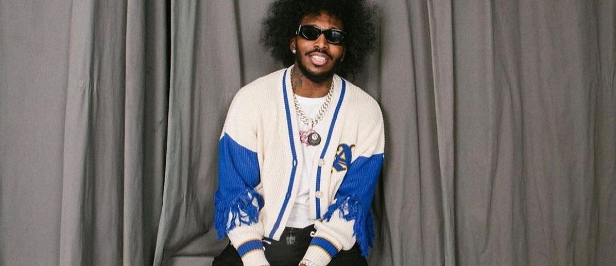 Aseye Studio Clothing, Shoes & Accessories WHAT’S ON THE STAR?