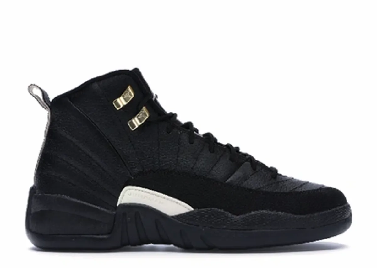mens black jordan 12