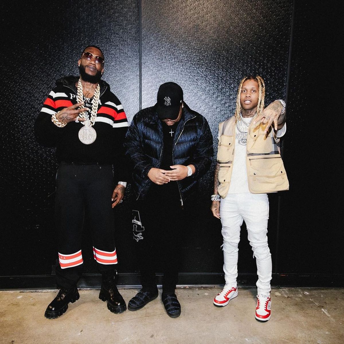 Jerry Production Outfit from January 15, 2022 | WHAT’S ON THE STAR?