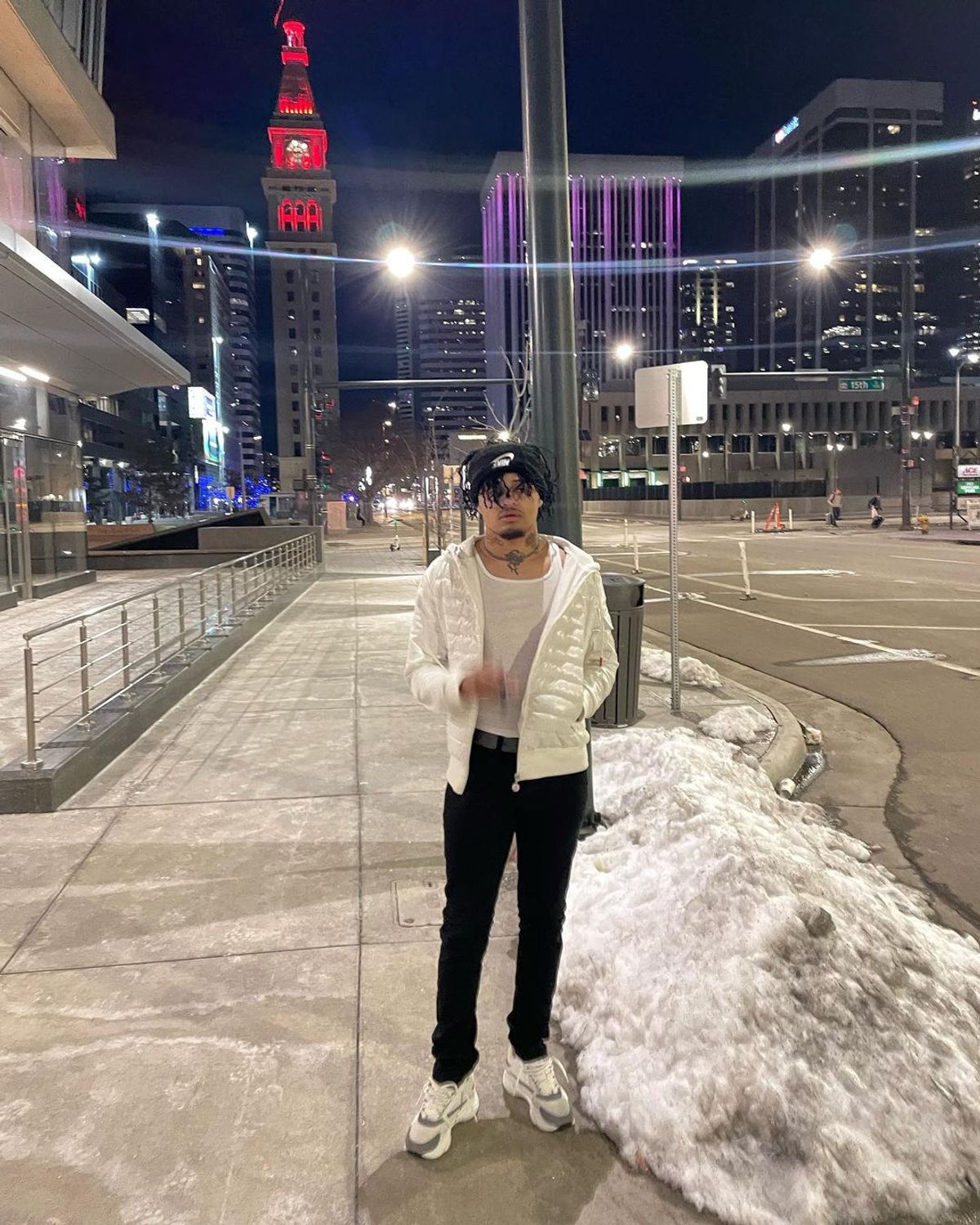 Summrs Outfit from February 14, 2022 | WHAT’S ON THE STAR?