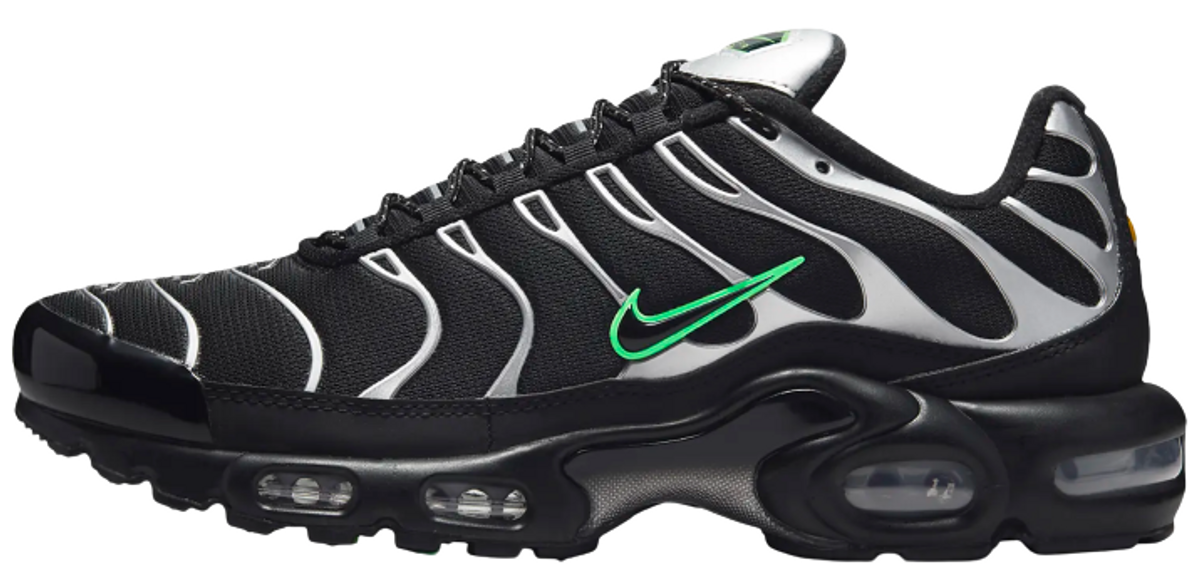 Nike Air Max Plus Black Green Strike Metallic Sneakers