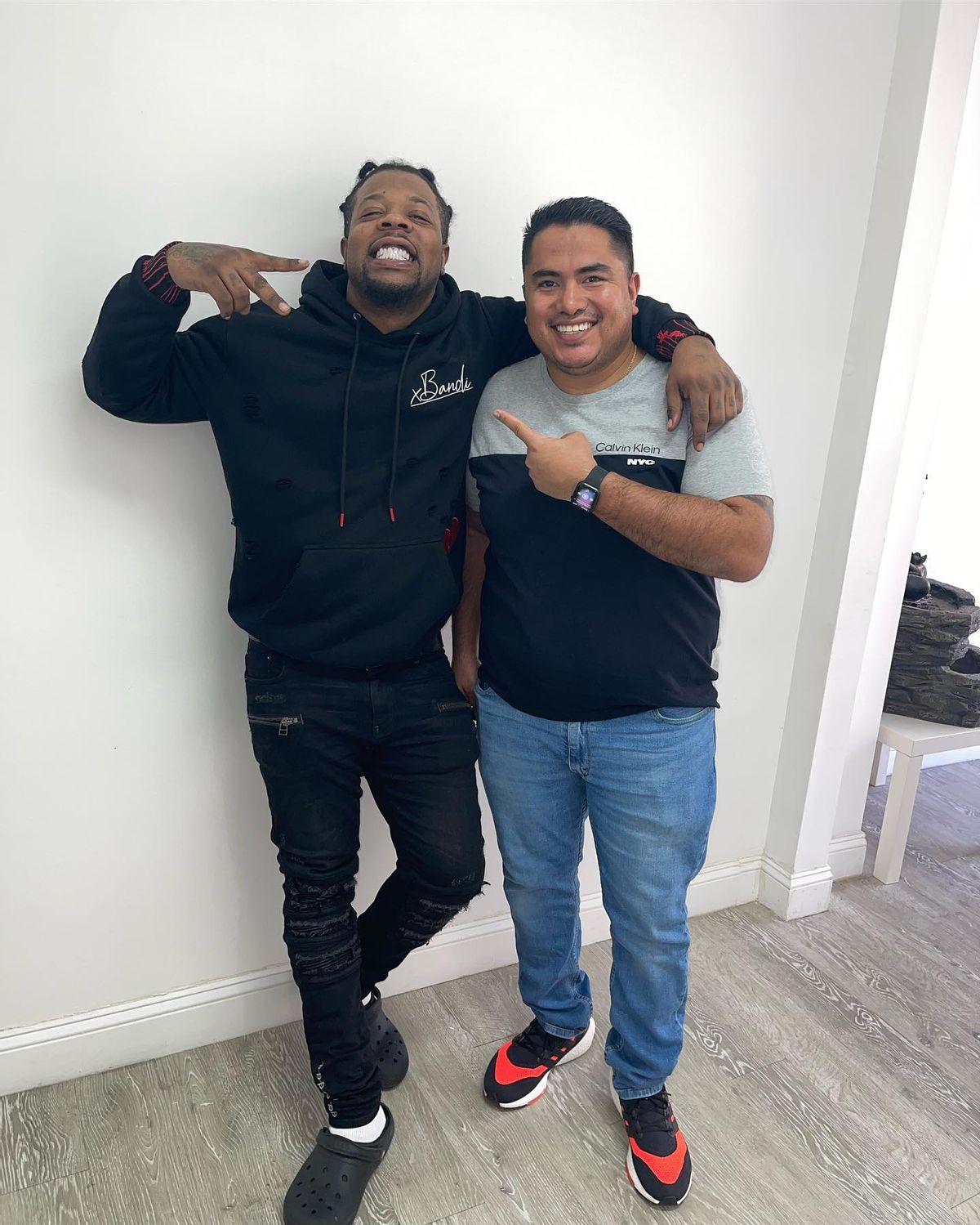 Rowdy Rebel Outfit from March 17, 2022 | WHAT’S ON THE STAR?