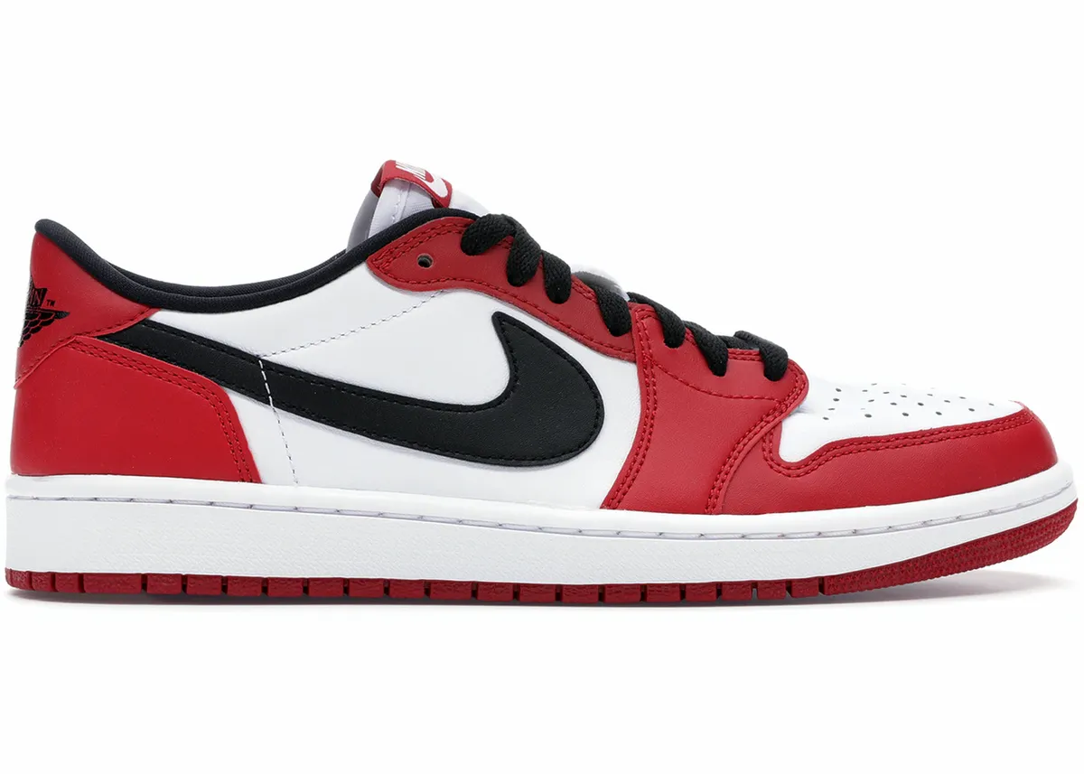 Nike Air Jordan 1 Retro Low Chicago Sneakers