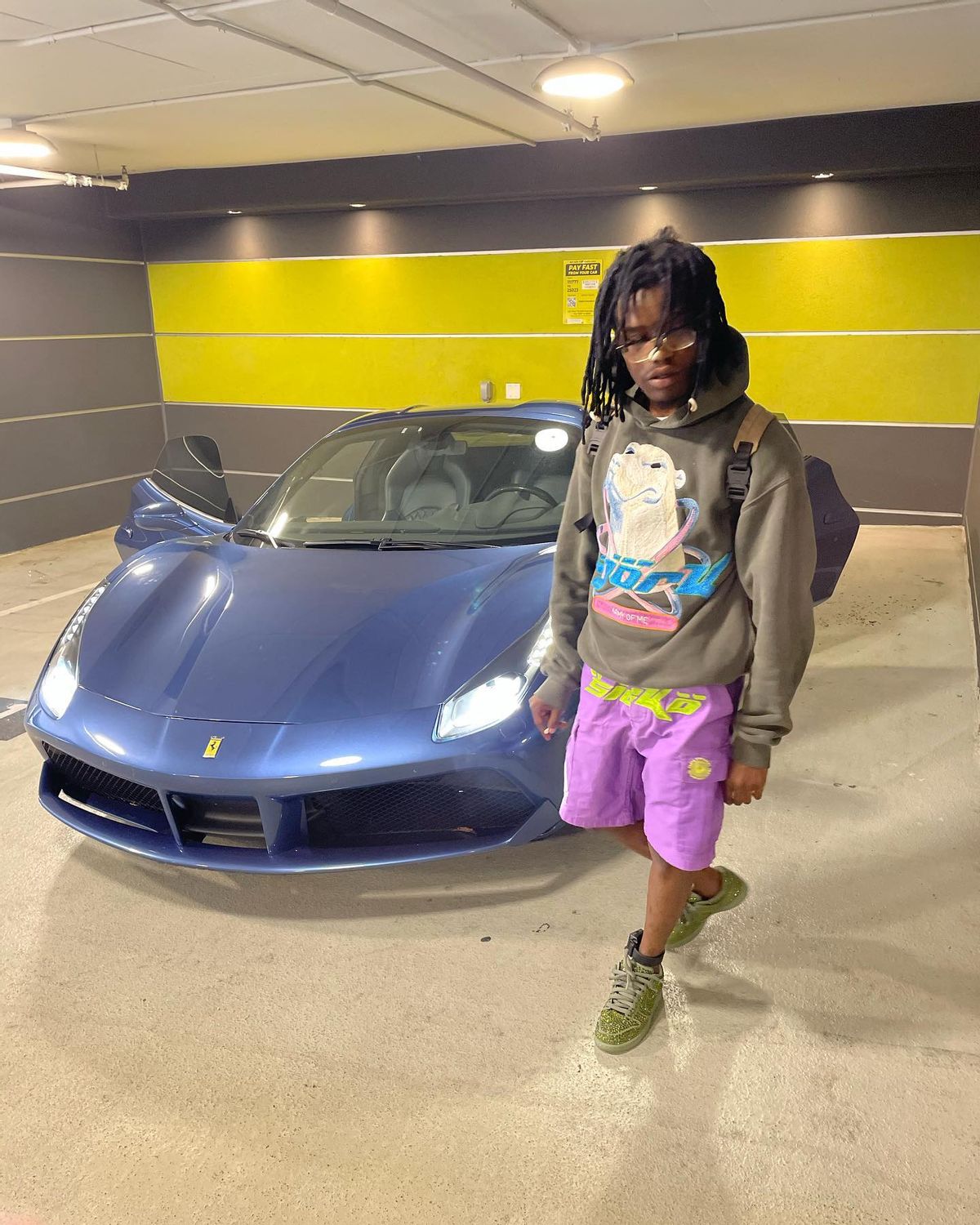 Ian Connor Outfit from May 17, 2021 WHAT’S ON THE STAR?