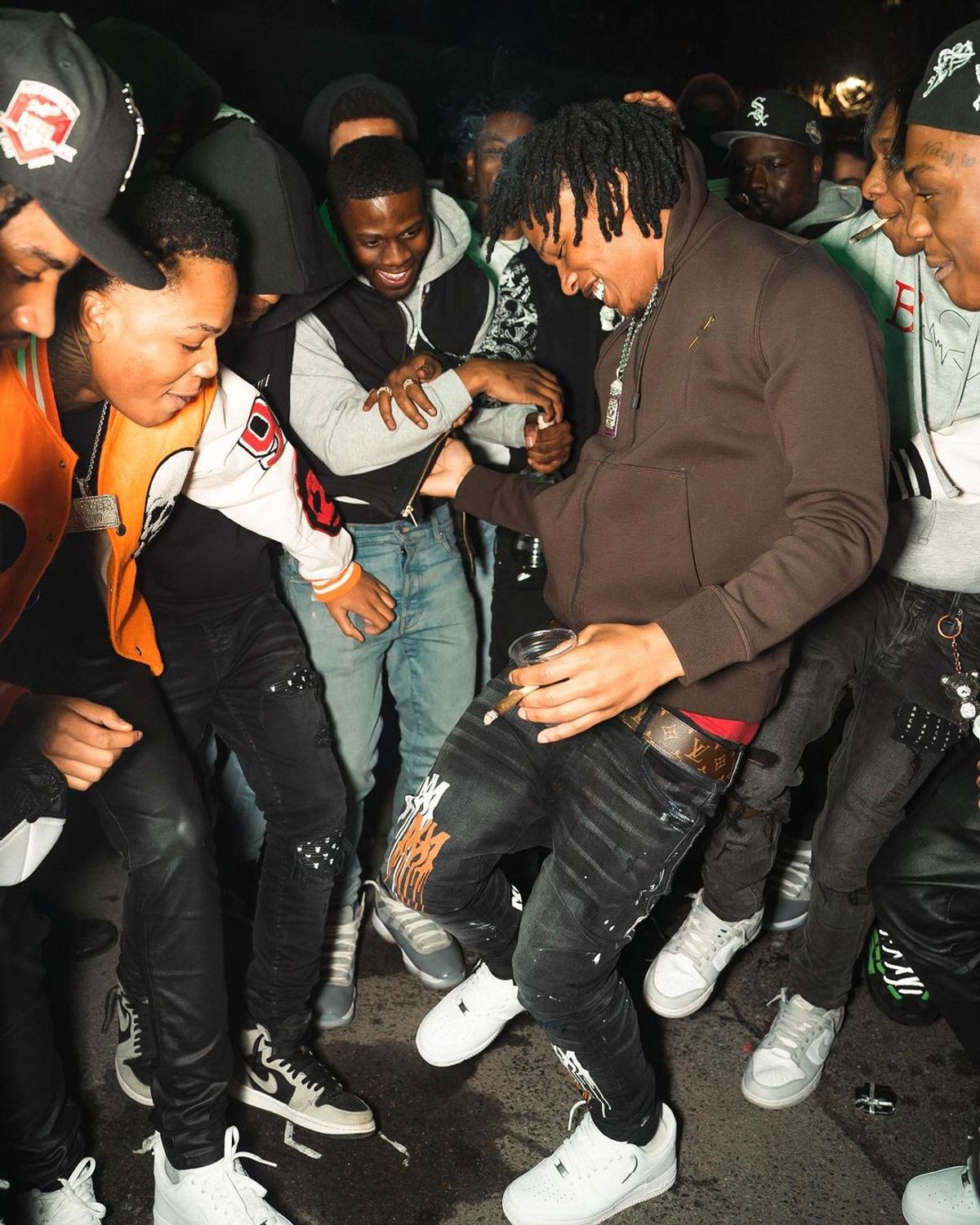 B Lovee Outfit from April 14, 2022 | WHAT’S ON THE STAR?