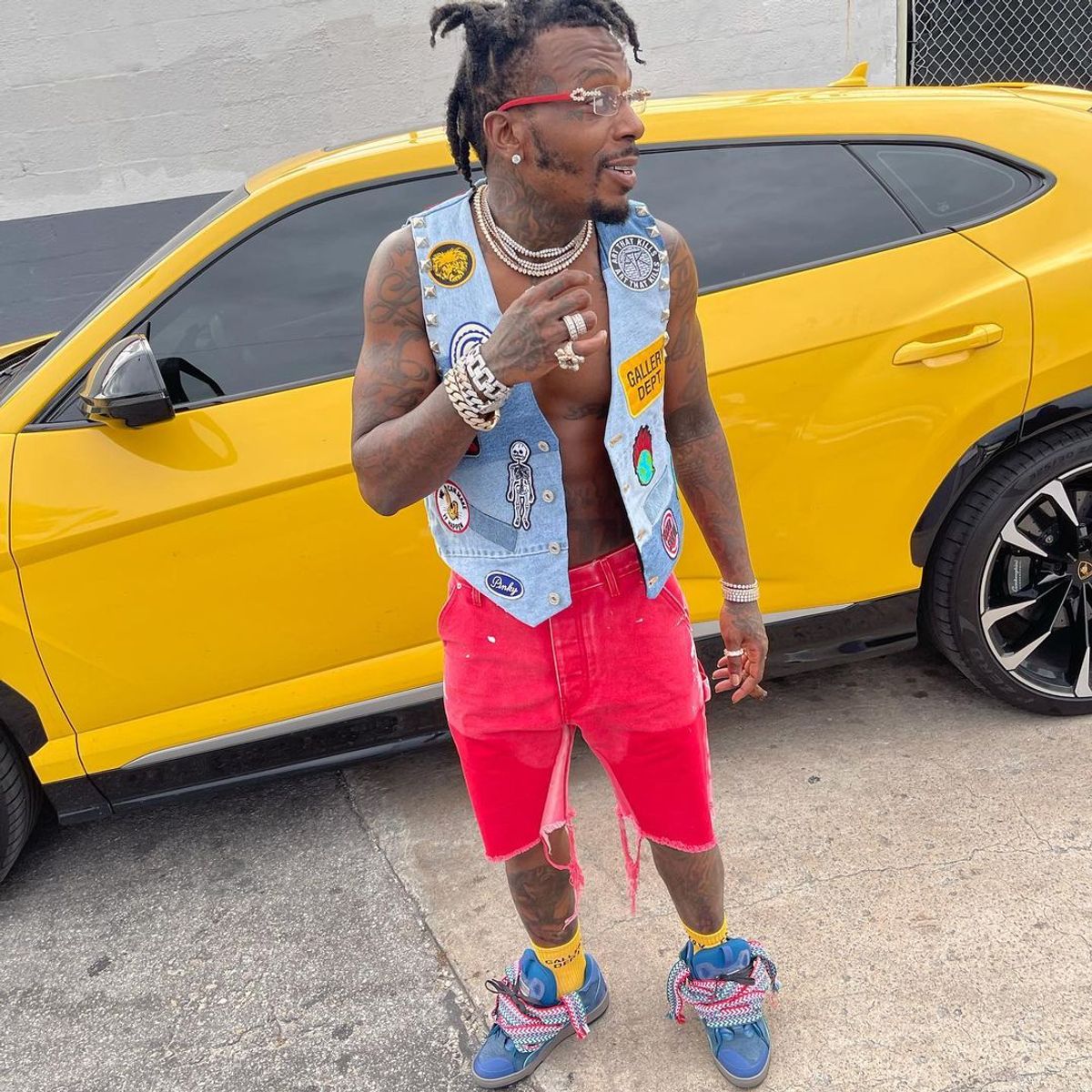 Sauce Walka Outfit from April 29, 2022 WHAT’S ON THE STAR?