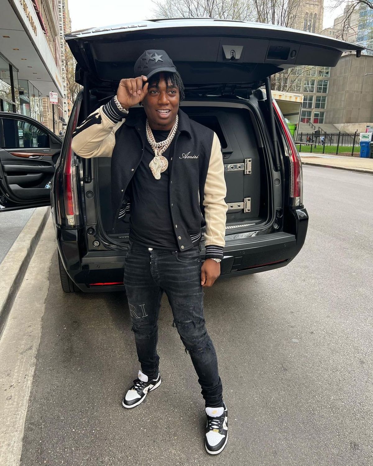 Fredo Bang Outfit from May 3, 2022 | WHAT’S ON THE STAR?