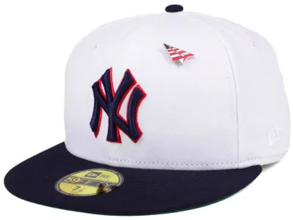 New Era × Paper Planes New York Yankees Fitted Cap