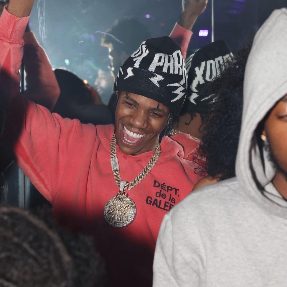 A Boogie Wit Da Hoodie Outfit from August 30, 2022 | WHAT’S ON THE STAR?