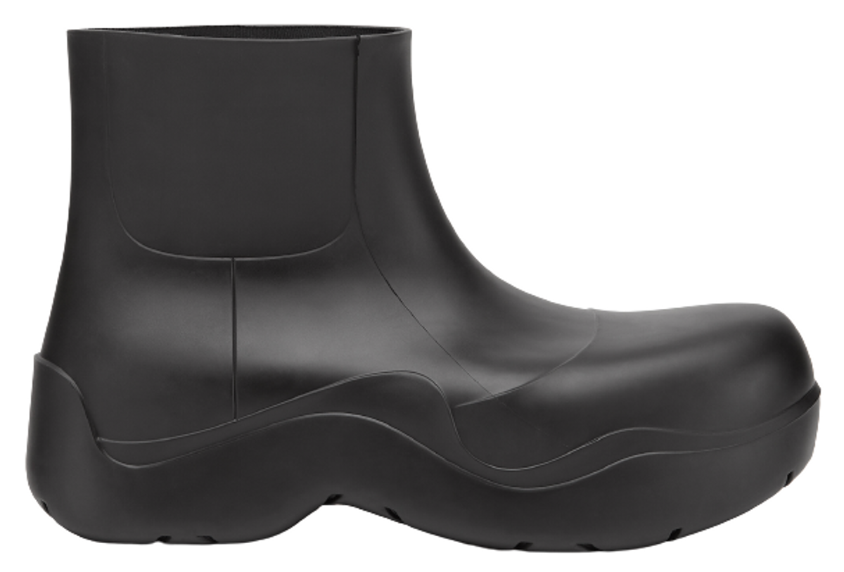 Bottega Veneta Puddle Camping Black Boots