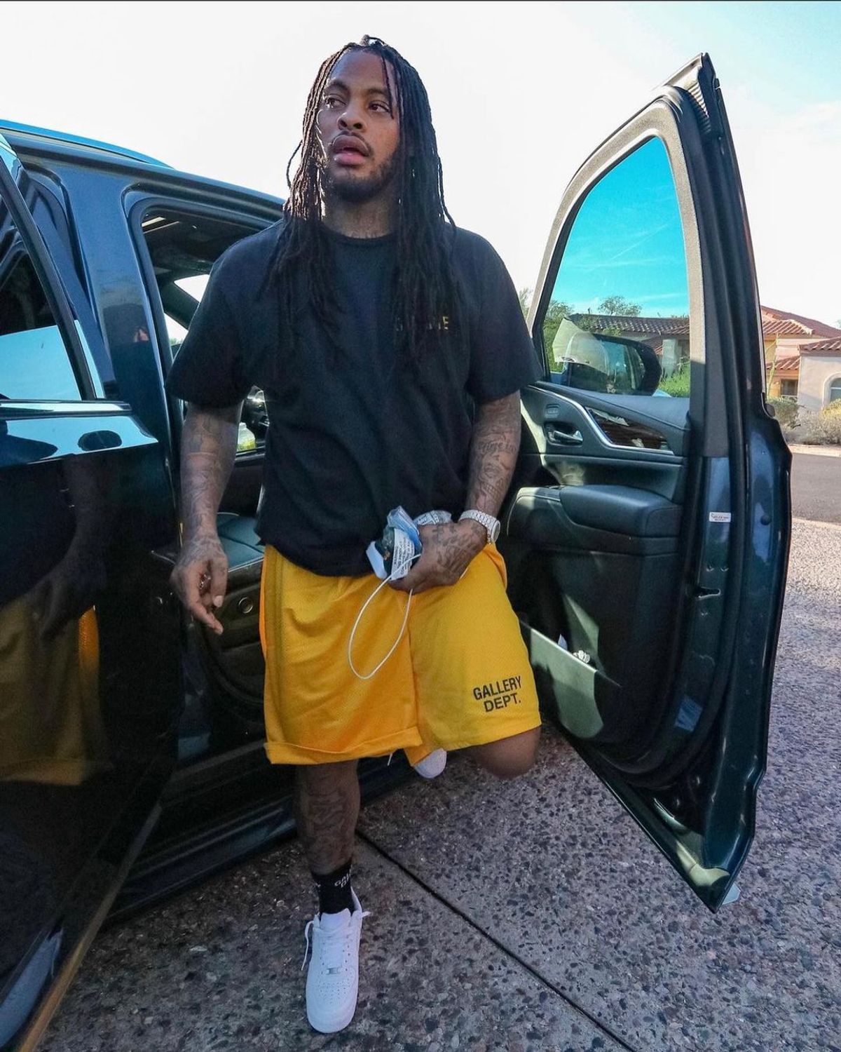 Waka Flocka Flame Outfit from September 10, 2022 | WHAT’S ON THE STAR?