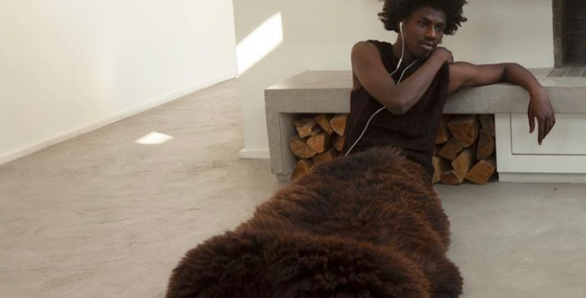 Safety Bear Clothing, Shoes & Accessories WHAT’S ON THE STAR?