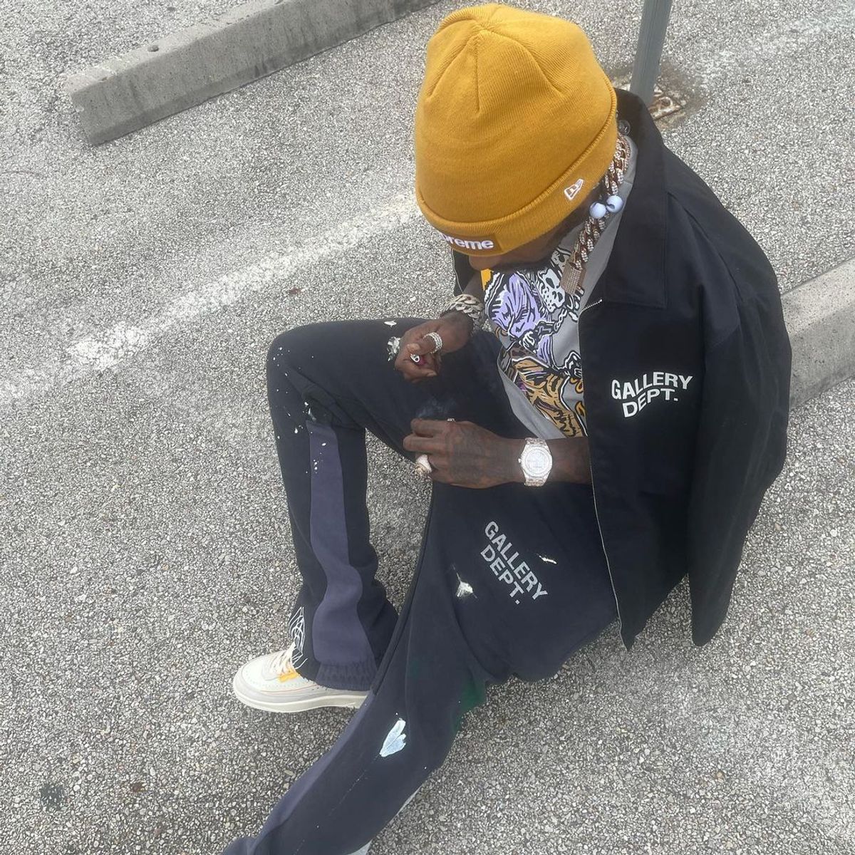 Sauce Walka Outfit from October 30, 2022 WHAT’S ON THE STAR?