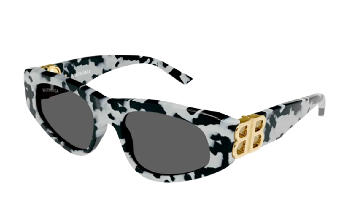 Balenciaga Zebra CatEye BB sunglasses WHAT’S ON THE STAR?