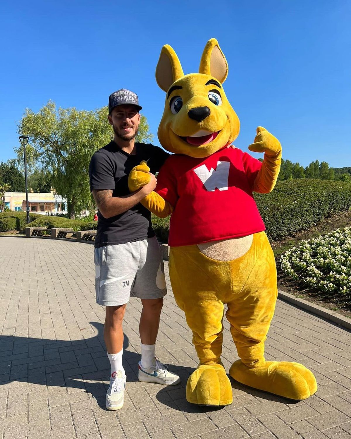eden hazard sneakers