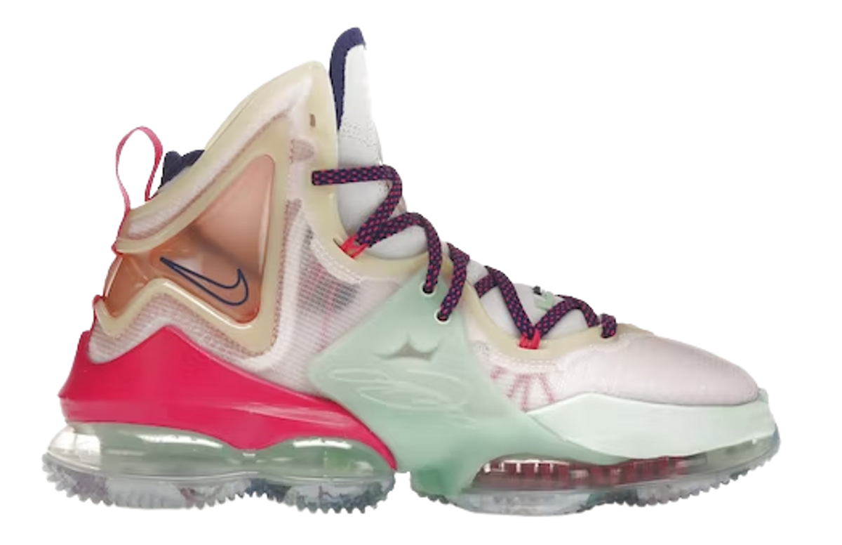 Nike × LeBron James Merch Valentines Day Love Letter Sneakers
