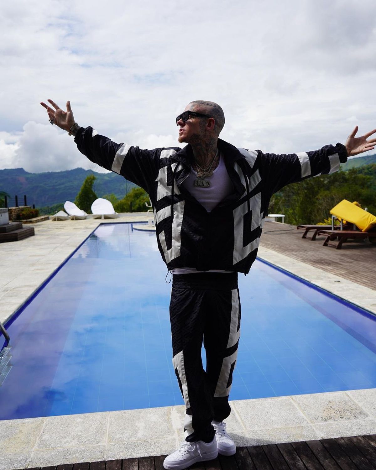 Millyz Outfit From December 16 2022 What S On The Star