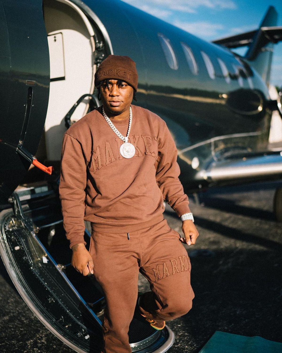 Fredo Bang Outfit from December 24, 2022 | WHAT’S ON THE STAR?