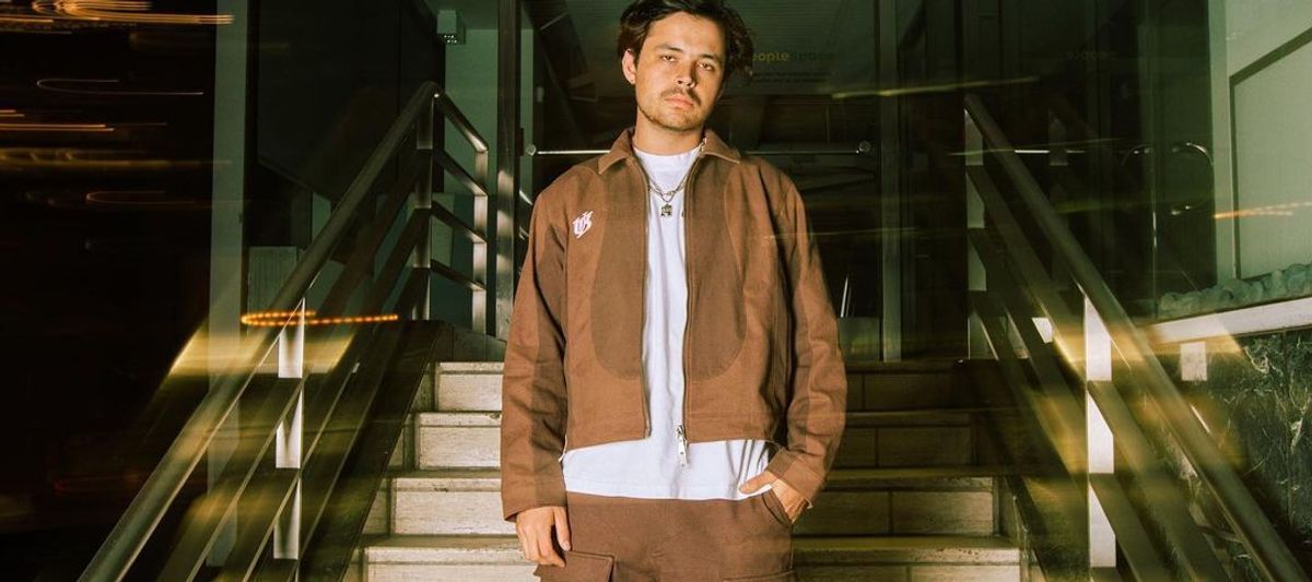 Unseen Being Clothing Shoes Accessories What S On The Star