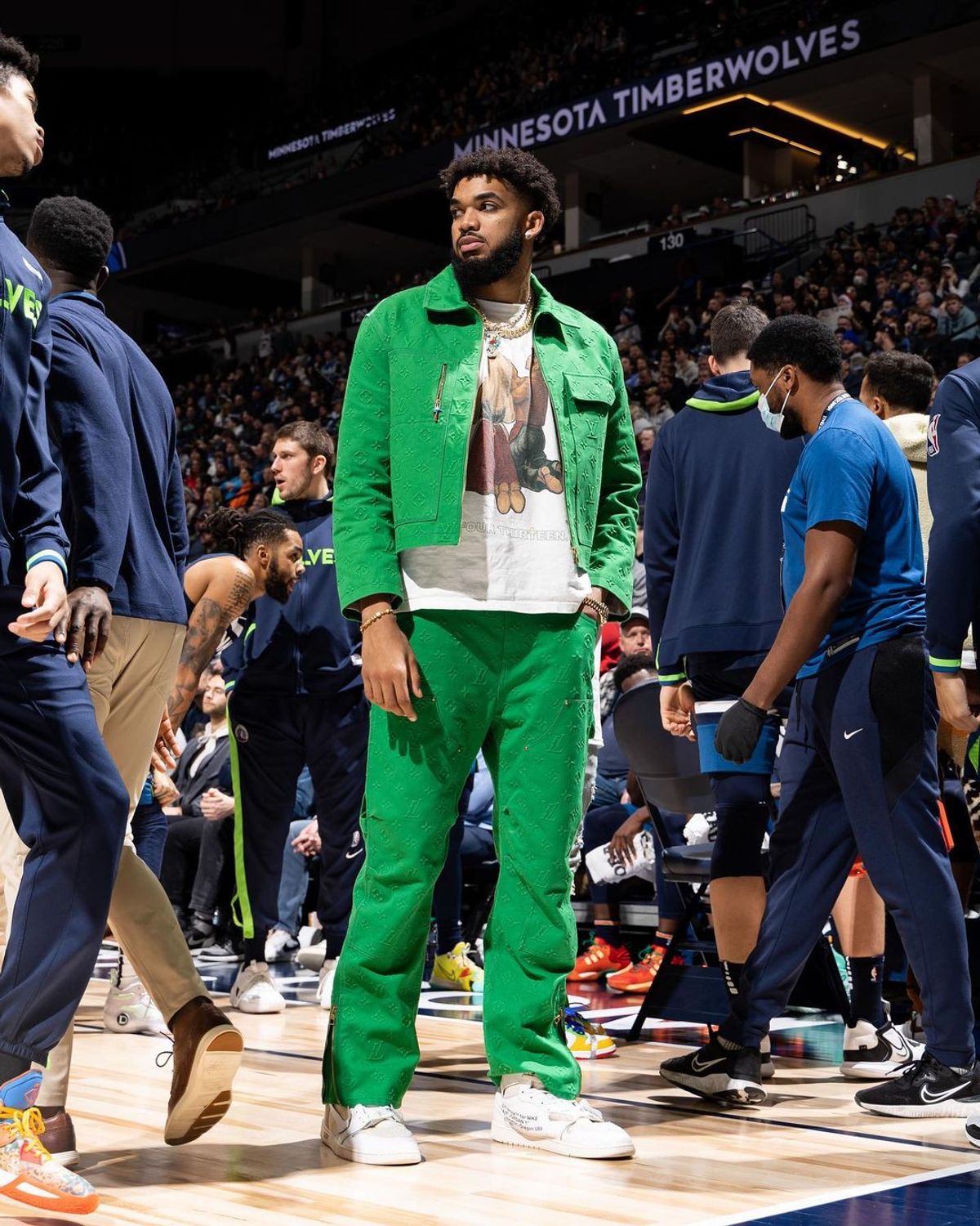 karl anthony towns pink jersey