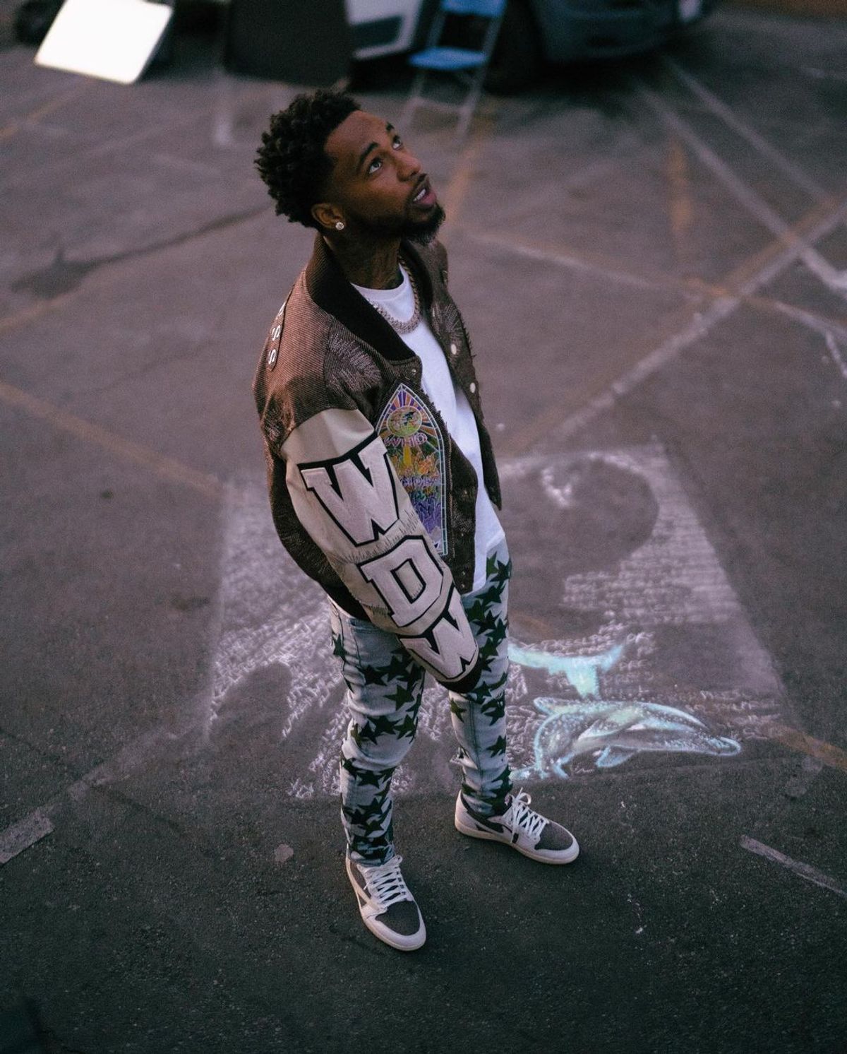 Key Glock Outfit from January 10, 2023 WHAT’S ON THE STAR?