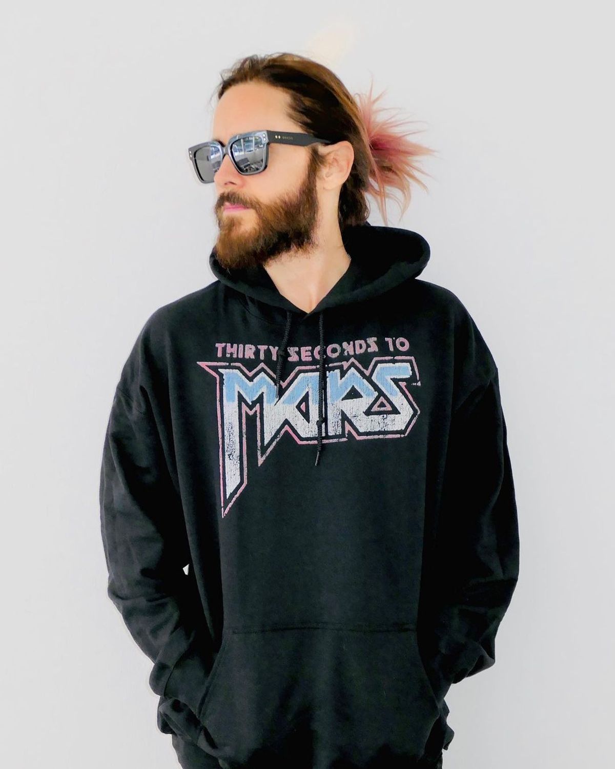 Jared Leto Outfit from December 1, 2022 | WHAT’S ON THE STAR?