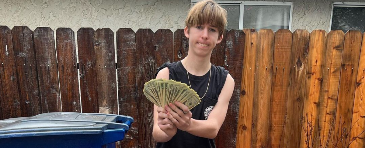 Lil Maceee: Outfits, Clothes, Style and Fashion | WHAT’S ON THE STAR?