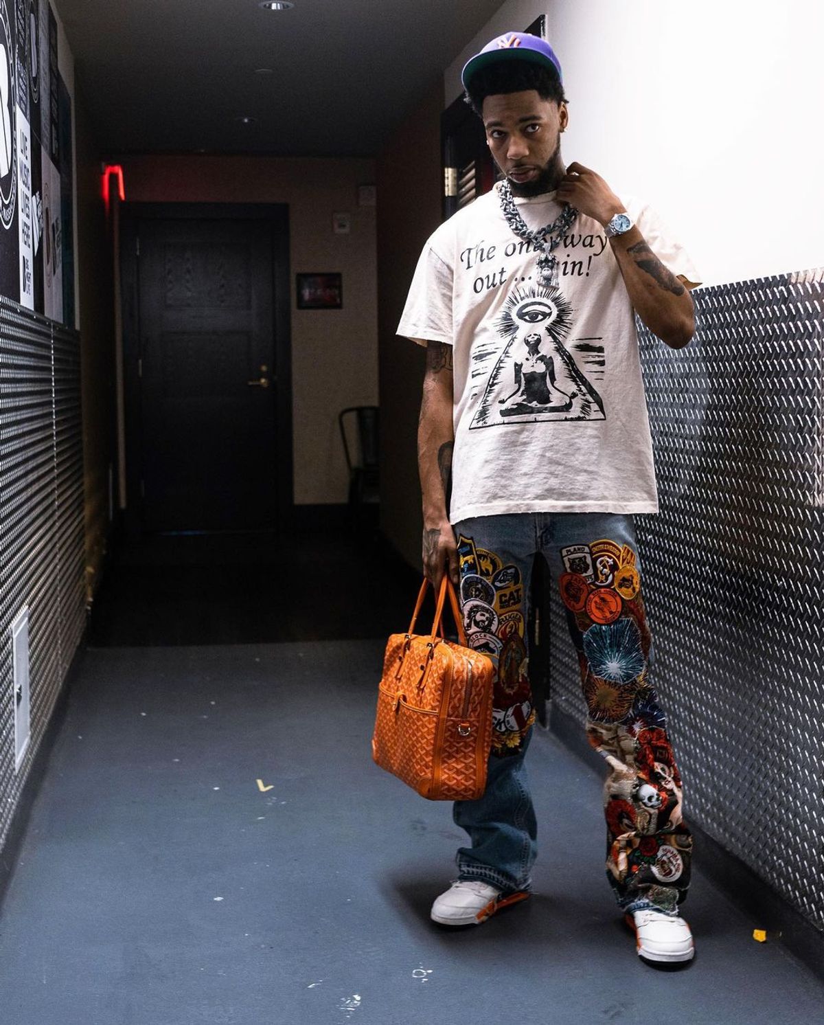 Key Glock Outfit from March 24, 2023 WHAT’S ON THE STAR?