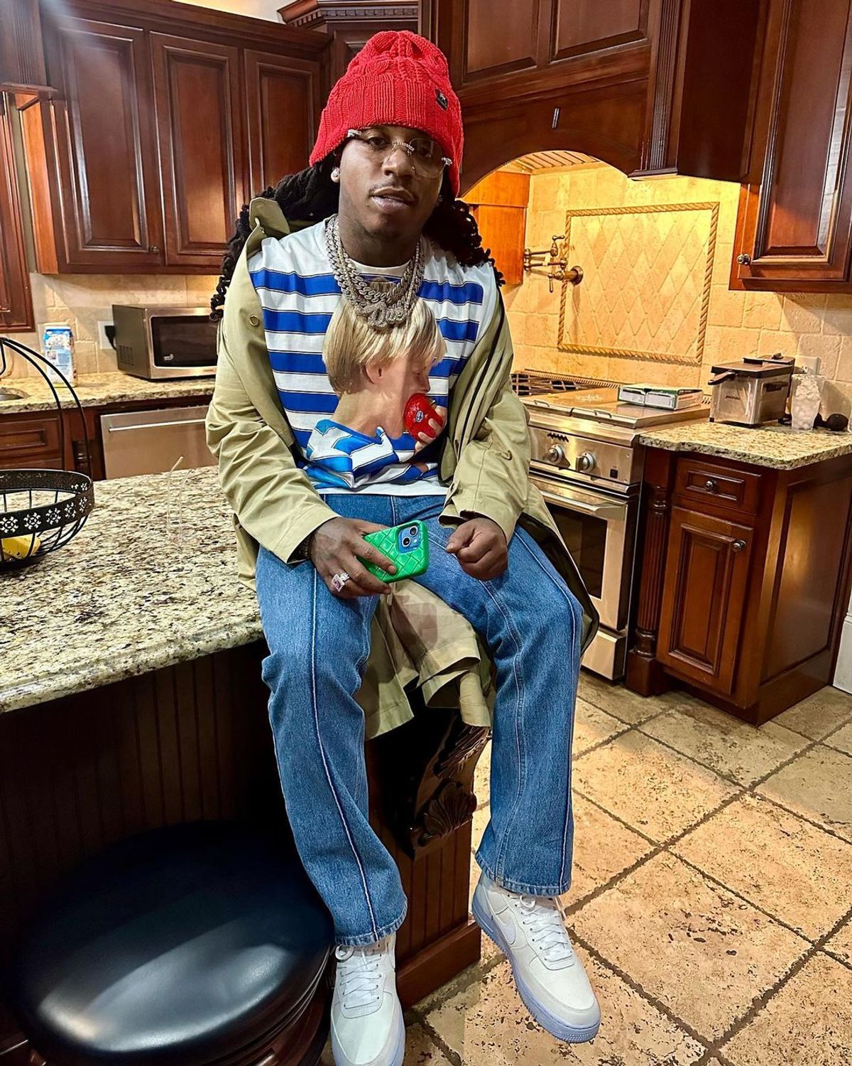 Jacquees Outfit from March 24, 2023 WHAT’S ON THE STAR?